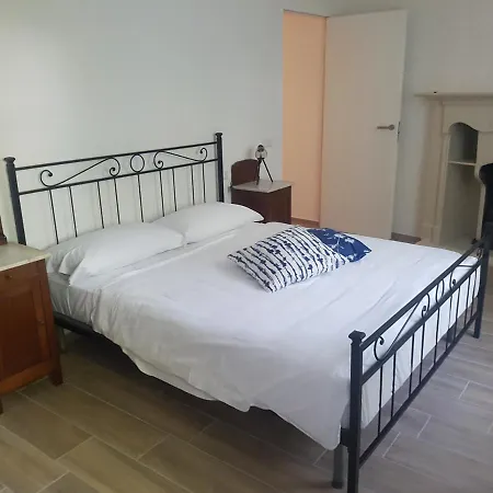 Domus Alba Apartment *