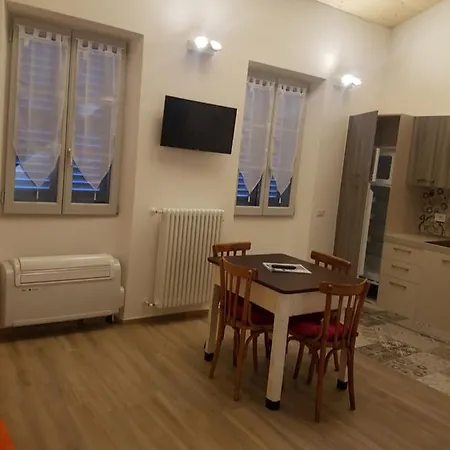 Domus Alba Apartment *