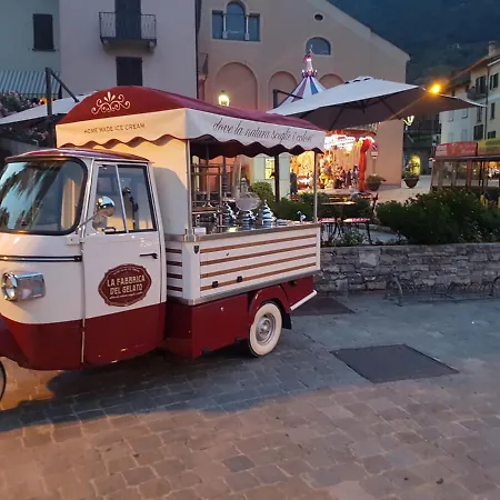 Lägenhet Domus Alba Lenno
